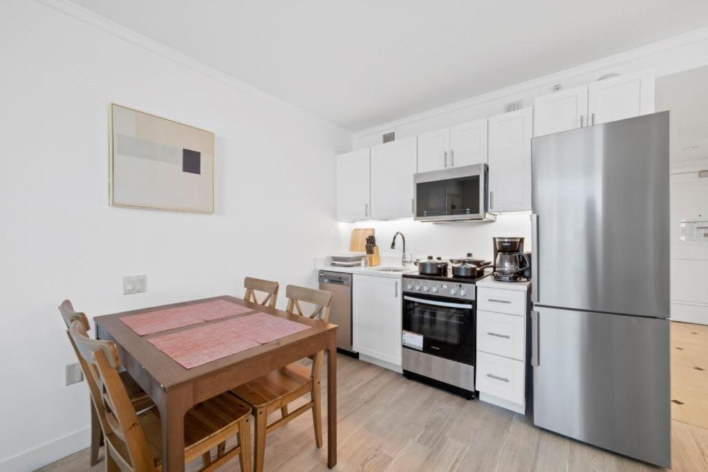 2Br 3Ba Beachfront Rental In Town Cozysuites Атлантик-Сіті Екстер'єр фото