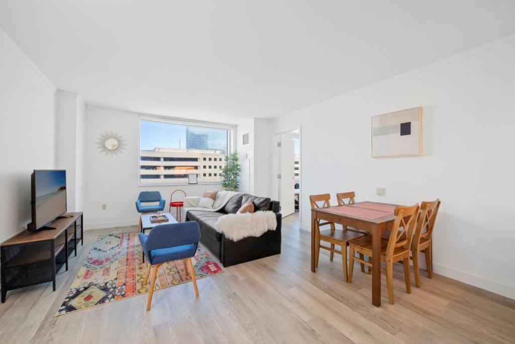 2Br 3Ba Beachfront Rental In Town Cozysuites Атлантик-Сіті Екстер'єр фото