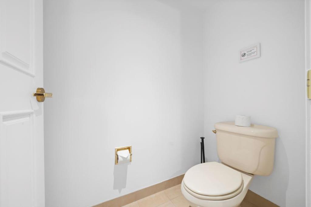 2Br 3Ba Beachfront Rental In Town Cozysuites Атлантик-Сіті Екстер'єр фото